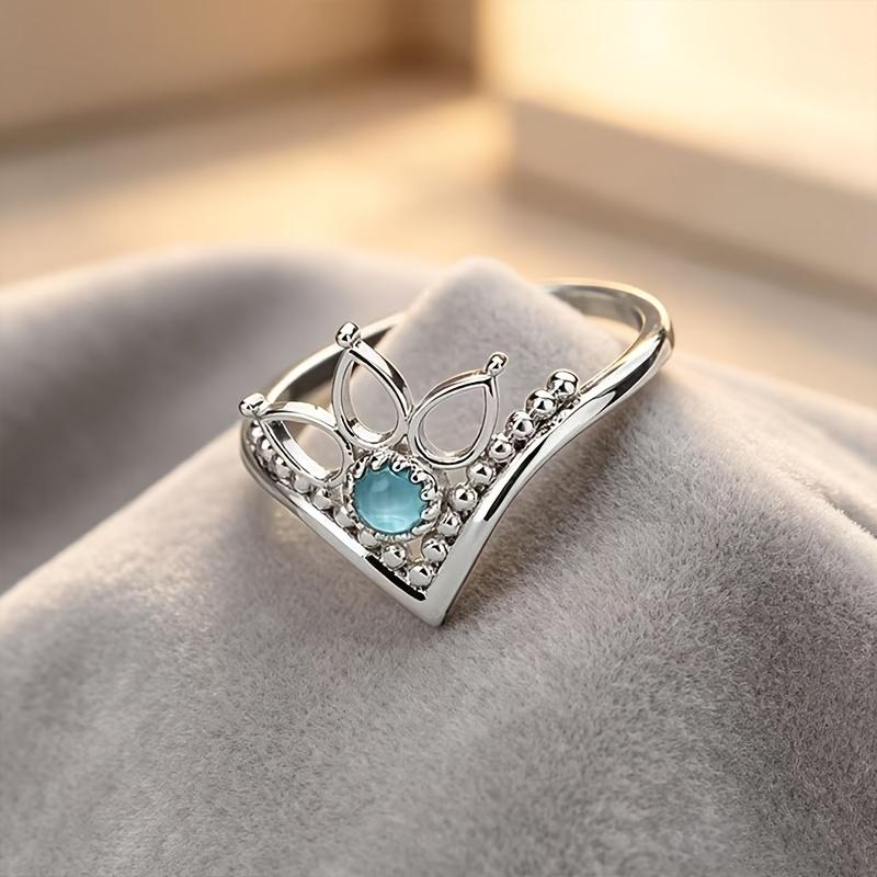 1PC Lotus Crown Ring for Women Available in Gold and Silver Colors Light luxury and exquisite style hollow ring with green and blue zircon inlay