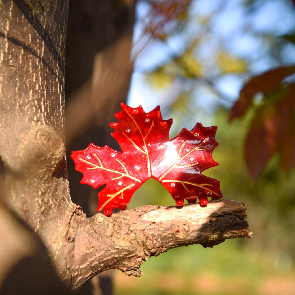 Muweordy NEW Autumn Maple Leaves Hair Claw Elegant Temperament Eco-Friendly Acetate Claw Clips Hair Accessories for Women Girls