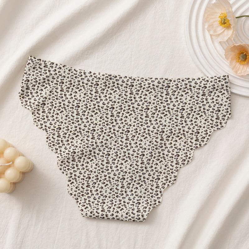 Sous-vêtements String Triangle Basse Taille Léopard Fin Sans Couture pour Femmes