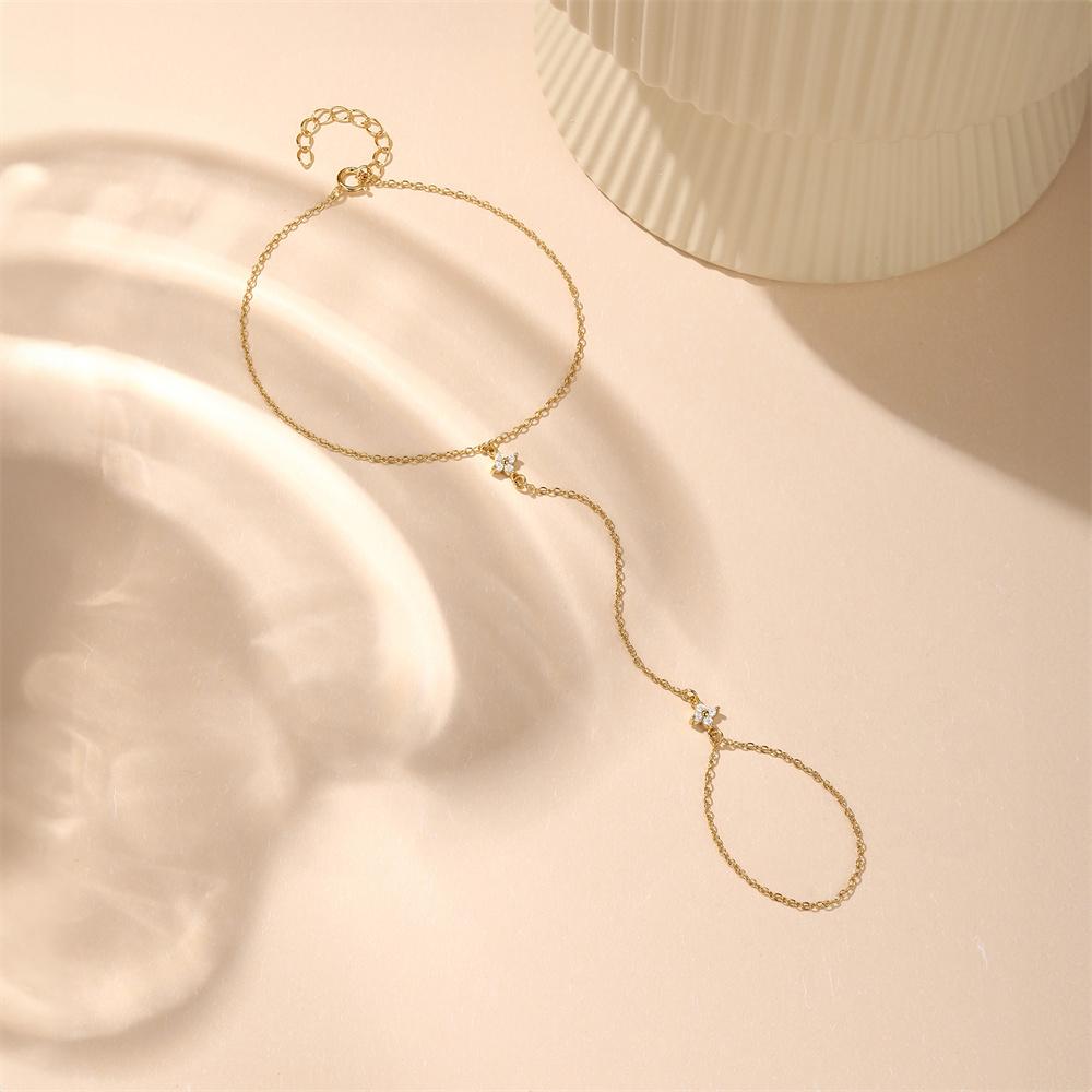 CANNER Anneau de doigt Bracelet chaîne Fleur Trèfle Zircone Cubique Argent 925 Pour Femmes Chaîne de main Ins Bijoux Oeil de cheval Cadeau de fête