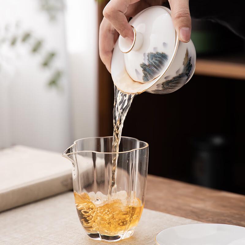 Taoyuan Yiju Goldinlay Weißporzellan Sancai Gaiwan