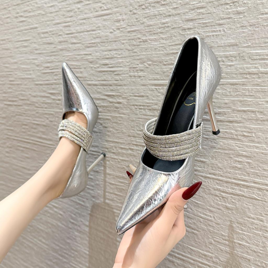 797378 Thin Heel Night Shoes 2026 Autumn New Shallow Mouth Pointed Rhinestone Word Belt Fashion Versatile Single Shoes