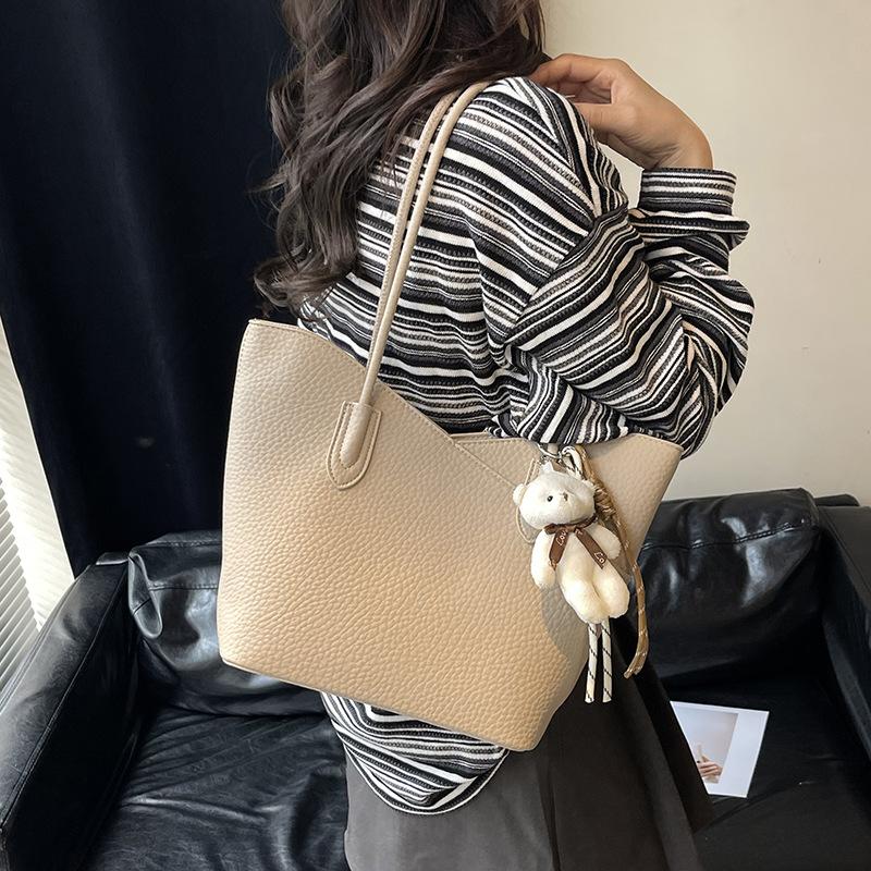 Bag women's new tote bag large bag shoulder bag commuter bag large capacity niche underarm women's bag