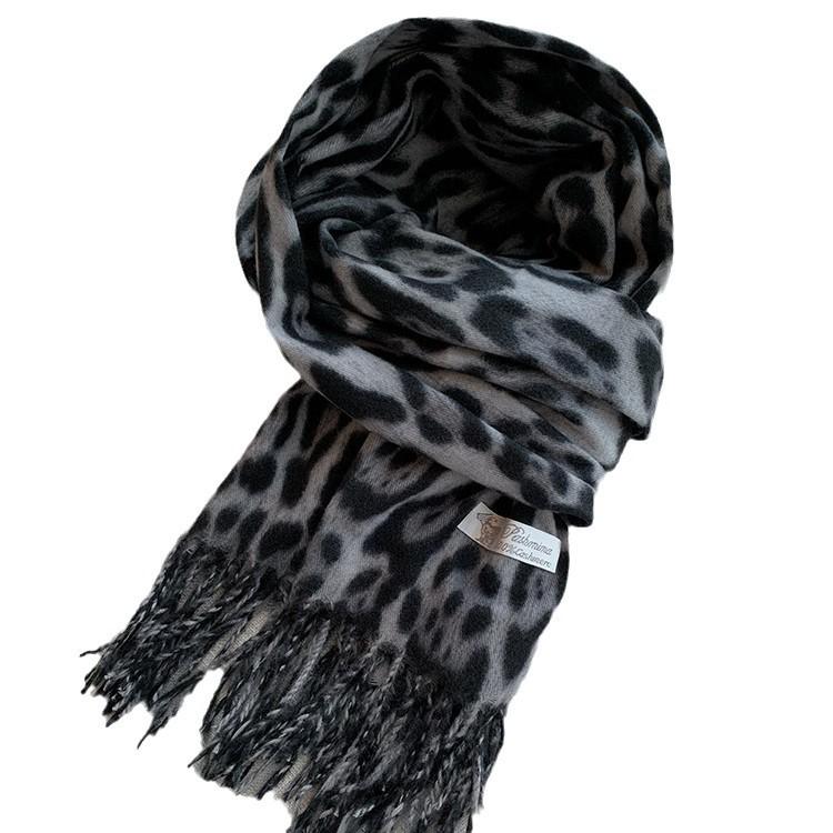 Korean Leopard Print Scarf, High-end Shawl, Warm In Autumn and Winter, New Winter Scarf, Thickened Female Tassel Versatile