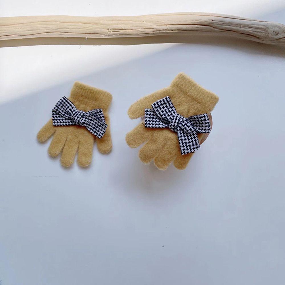 

Solid Color Painter Hat Warm Hat Houndstooth Children s Gloves Children s Caps Bow Girl Beret yellow-Gloves