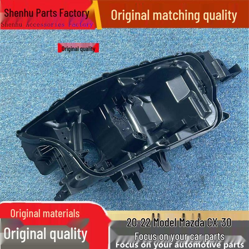 

Mazda CX-30 20-22 Задняя крышка фары и передняя пластиковая основа корпуса Passenger side front
