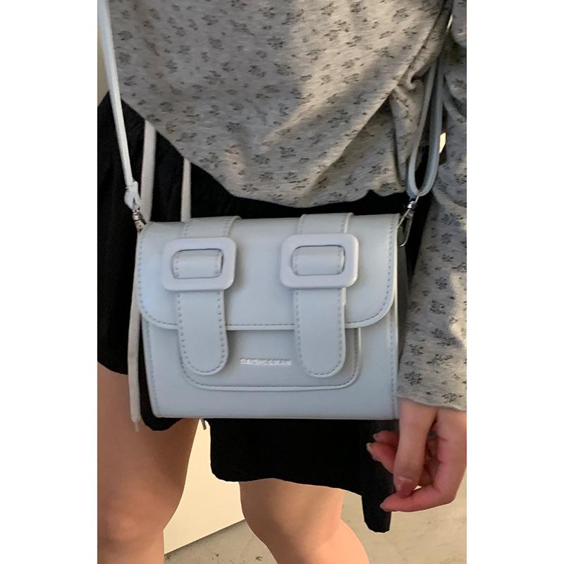 

Versatile simple messenger bag women s 2025 new summer fashion Cambridge bag Korean version shoulder small square bag синий