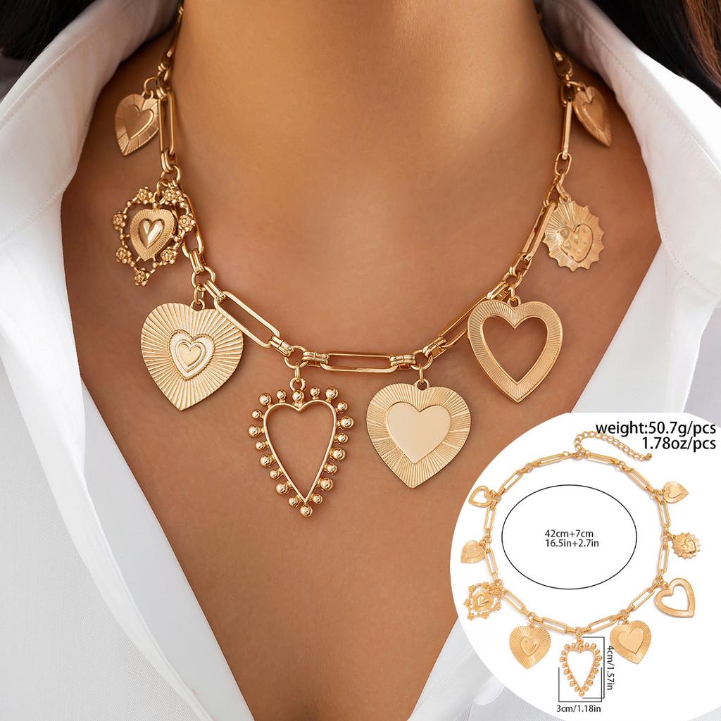Sweet And Cool Wind Metal Lava Love Pendant Necklace, Personalized Design Peach Heart Collarbone Necklace