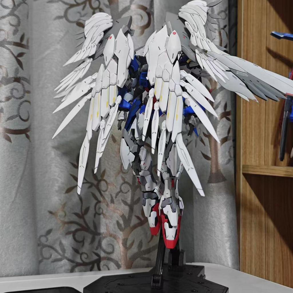 In Stock MG 1/100 DABAN 8820 Flying Wing Zero Action Figure Assembly Model Kit With Decals Collection Statue Ornament Toys Gifts