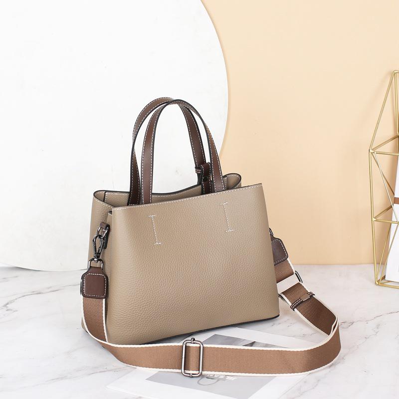 Genuine Leather Women's Versatile Crossbody Shoulder Bag, Top Grain Cowhide Handbag 2023