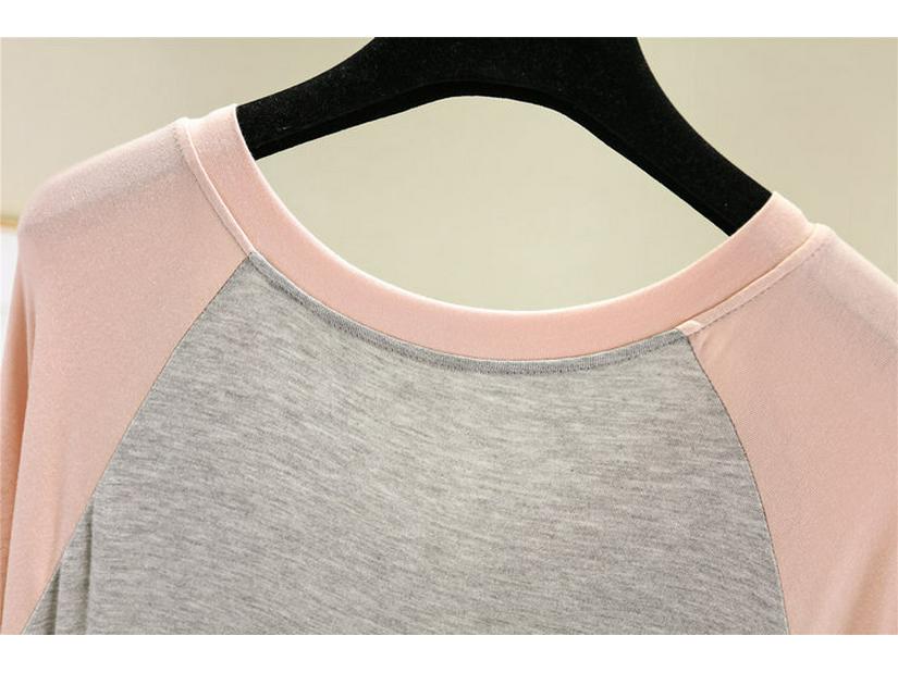 Καλοκαιρινό φόρεμα με φαρδιά λαιμόκοψη από μοντάλ, κοντά μανίκια και πλαϊνά σκισίματα