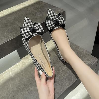2024 Novos Sapatos Simples Pontudos Flat Femininos Xadrez com Arco Temperamento Boca Rasa Sola Macia Sapatos de Fada