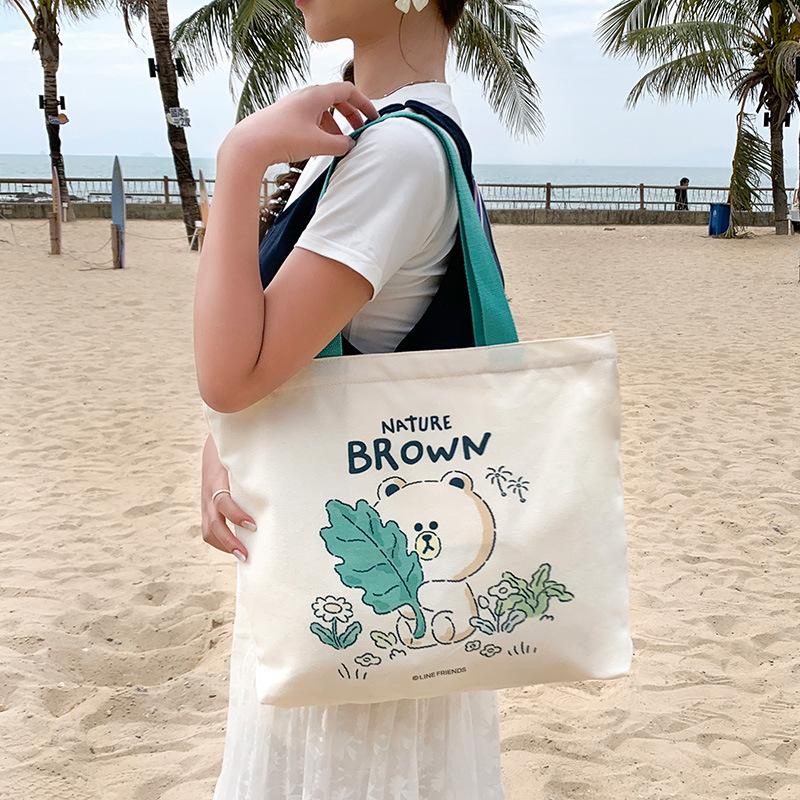 Cute genuine brown bear canvas bag women's new large-capacity zipper student shoulder bag tutoring bag