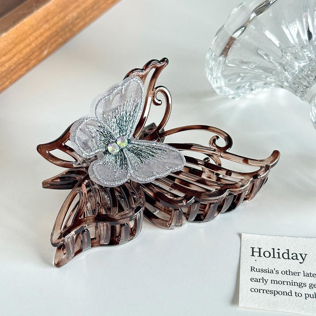 Elegant Vintage Butterfly Hair Clip Large Size For Upscale Fashionable Hairstyles