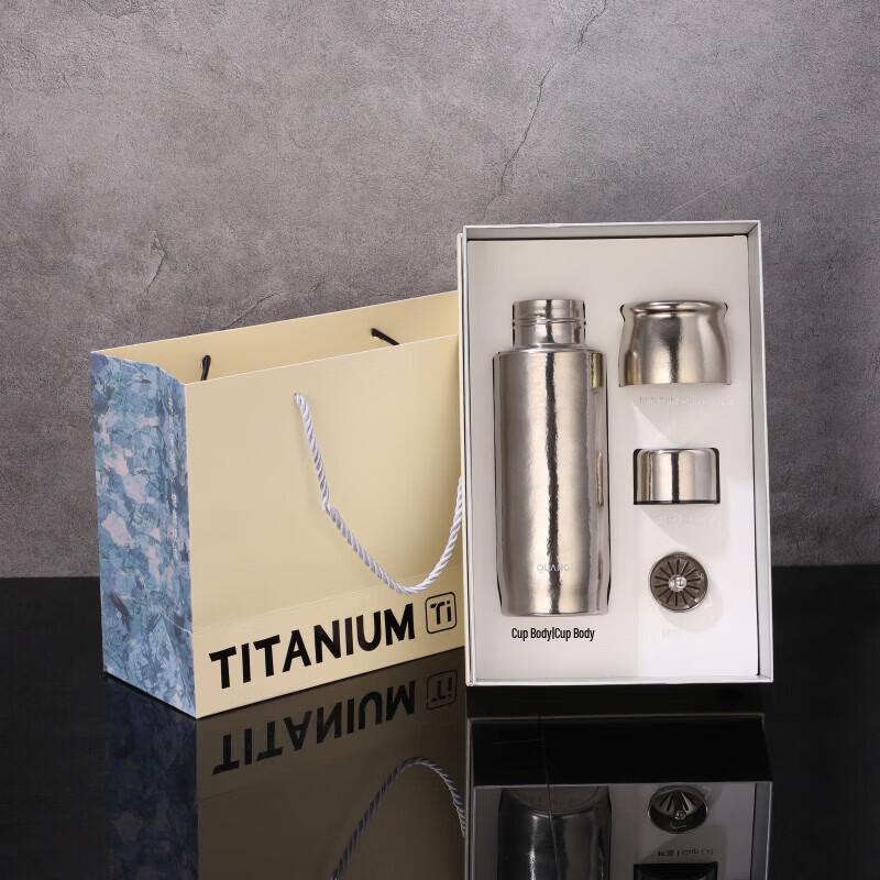 Fashion Pure Titanium Thermal Water Bottle