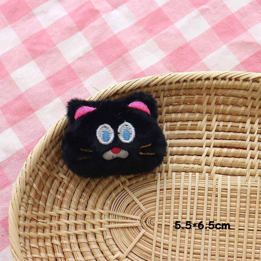 Cartoon Plush Cat Brooch - Funny Expression Kitten Accessories for Bags, Shoes & Hats