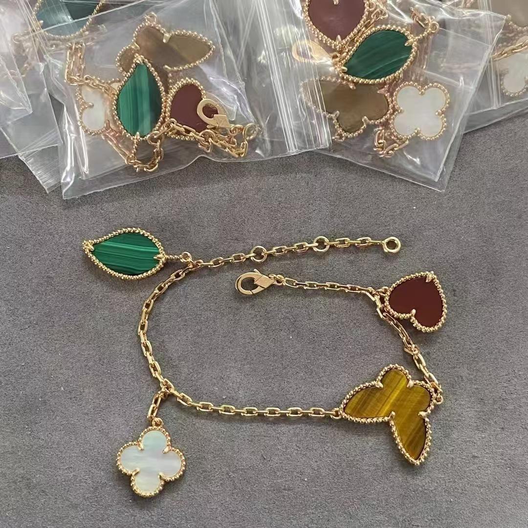 

Браслет Счастливый цветок женский из розового золота 18 карат с бабочкой, четырехлистным клевером и пятью цветками V Gold розового золота