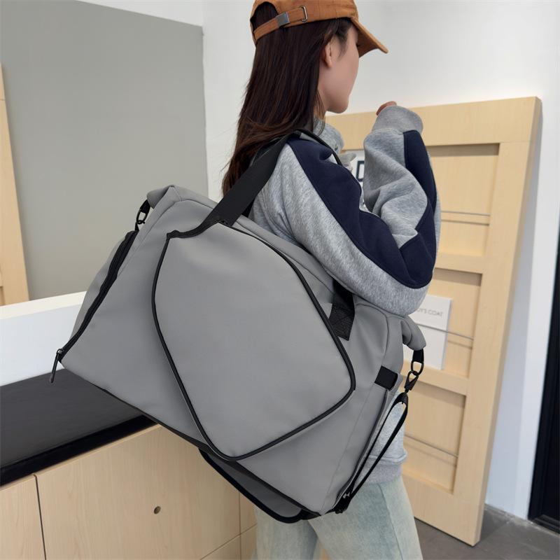 Large Capacity Travel Bag Water-proof Light Racket Bag Casual Sports Bag Independent Shoe Warehouse Wet and Dry Fitness Bag