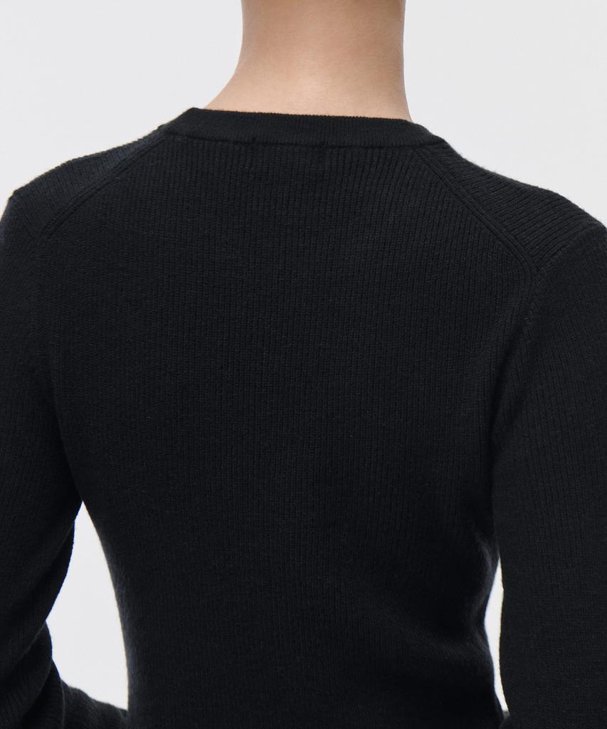 MUSINSA STANDARD WOMAN Women'S Ribbed Slim Crew Neck Knit [Black]