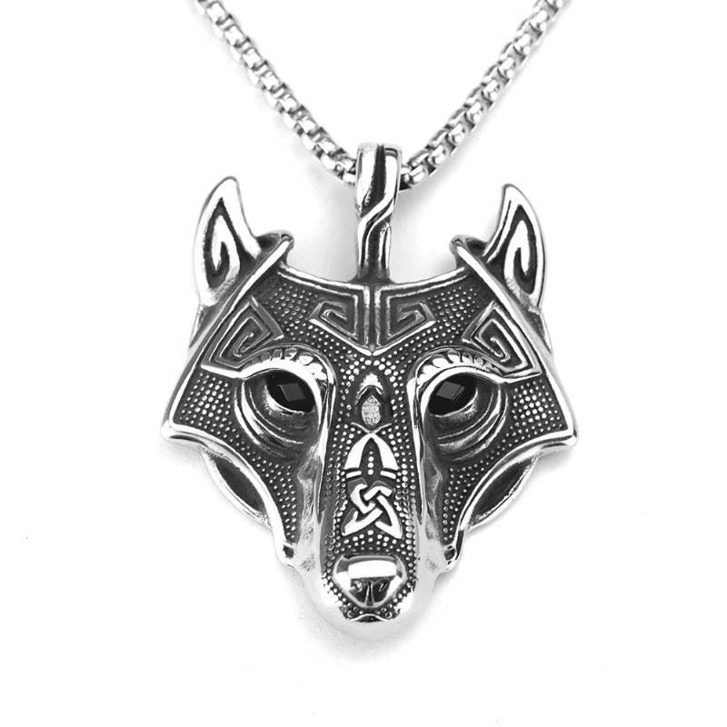 Viking Ice Field Wolf Head Necklace Nordic Metal Green Eye Wolf Head Men Handsome Rune Pendant Accessories