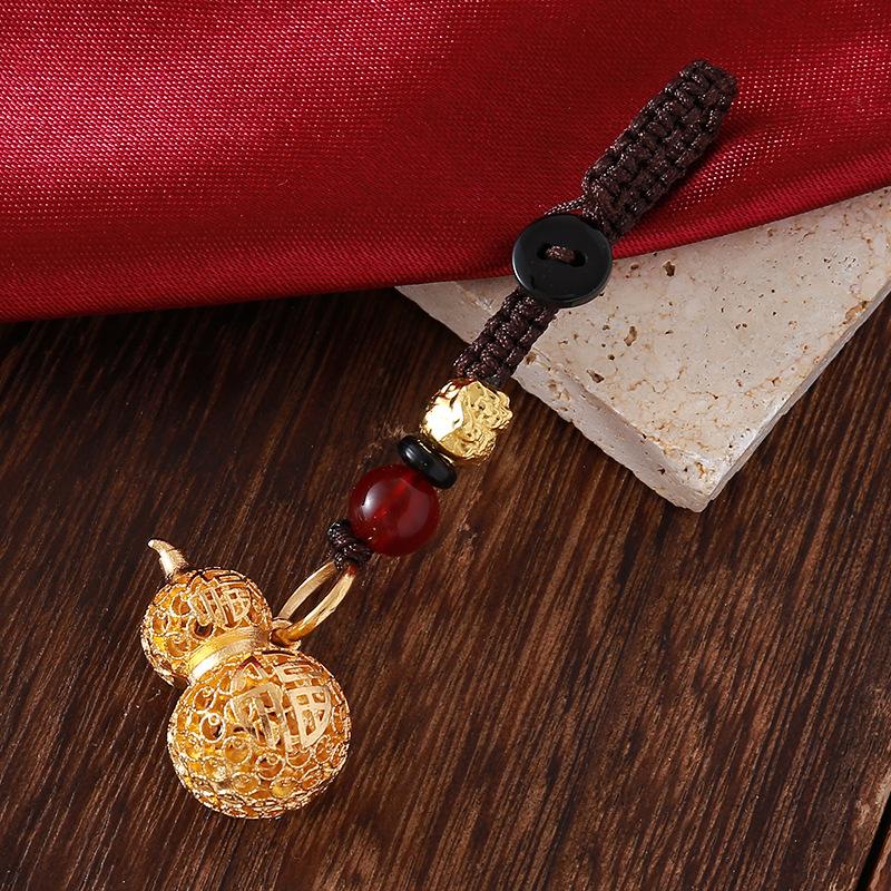 Vintage Gold Plated Brass Car Keychain Hollow Gourd Keychain Bag Charm Lucky Key Ring Jewelry