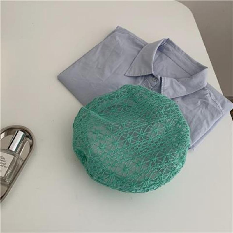 

Women s Styling Hollow Lace Beret Summer Thin Breathable Versatile Fashion Artist Hat one size озеро зелений колір