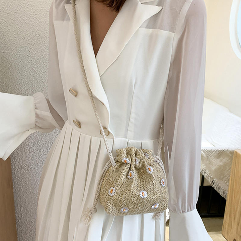 Women'S Summer Beach Shoulder Bags Straw Weave Bucket Bags Rattan Handbags Totes Casual Handbags Retro Mini Shoulder Bag
