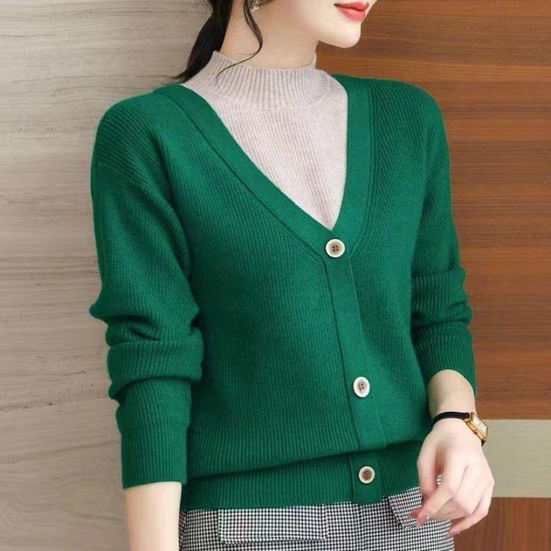Women's New Style Loose and Fashionable Two-piece High-end Knitted Inner Base Shirt