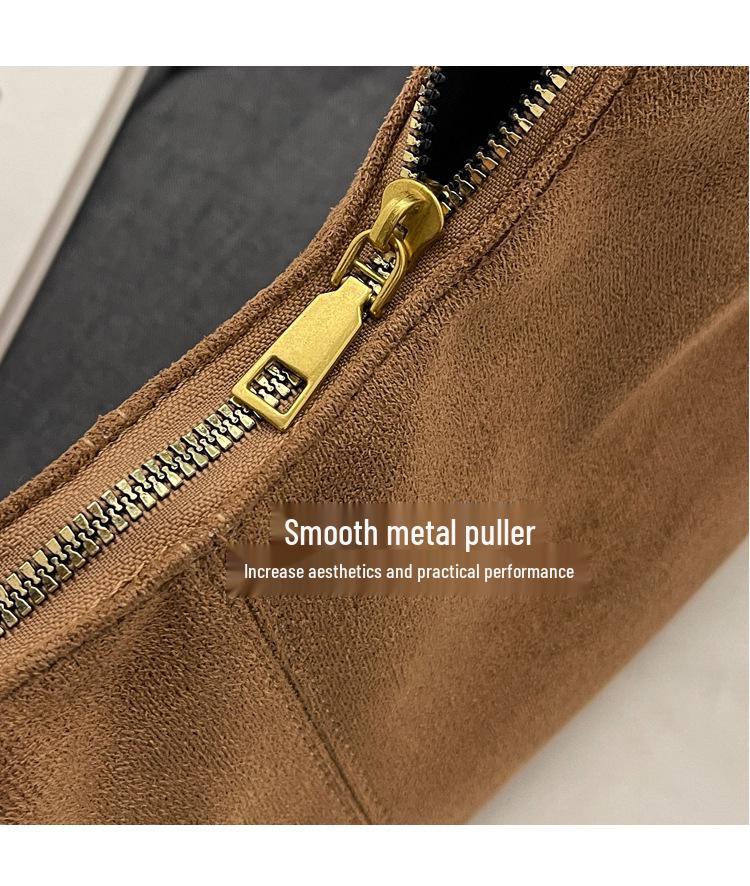 2023 Frosted Retro Women's Shoulder Bag - Large Capacity, Autumn/Winter Versatile Tote for Commuting.