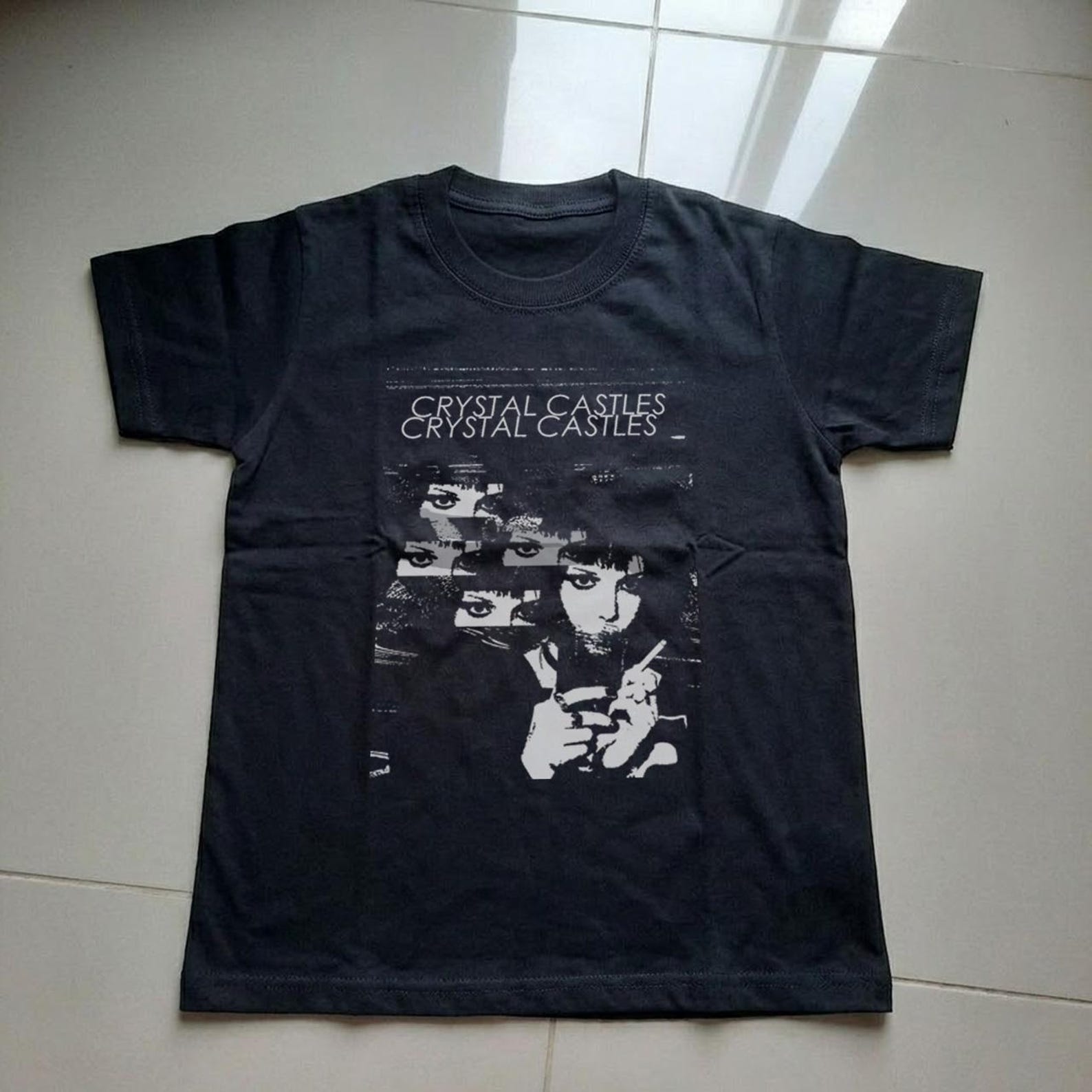 Crystal Castles 90s Style Synth-Pop Band T shirt Goth Music Tee 2XL