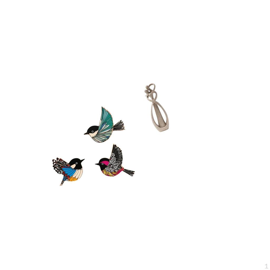 Wooden Bird Wall Art Sculpture for Garden And Study Room Decor Featuring Flying Birds Kissing