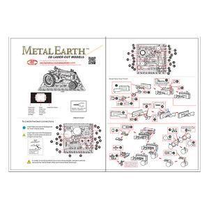Maquette en métal Tracteur ancien - METAL EARTH - Modèle pour enfant - Intérieur - Arc de Triomphe de Paris