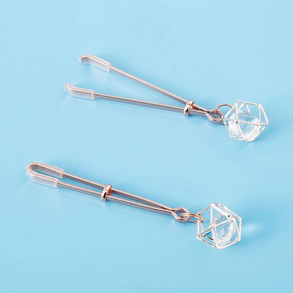 Exotic Accessories of Fetish Metal Nipple Clamp Shaking Milk Stimulate Flirting for Women Couples Sexy Body