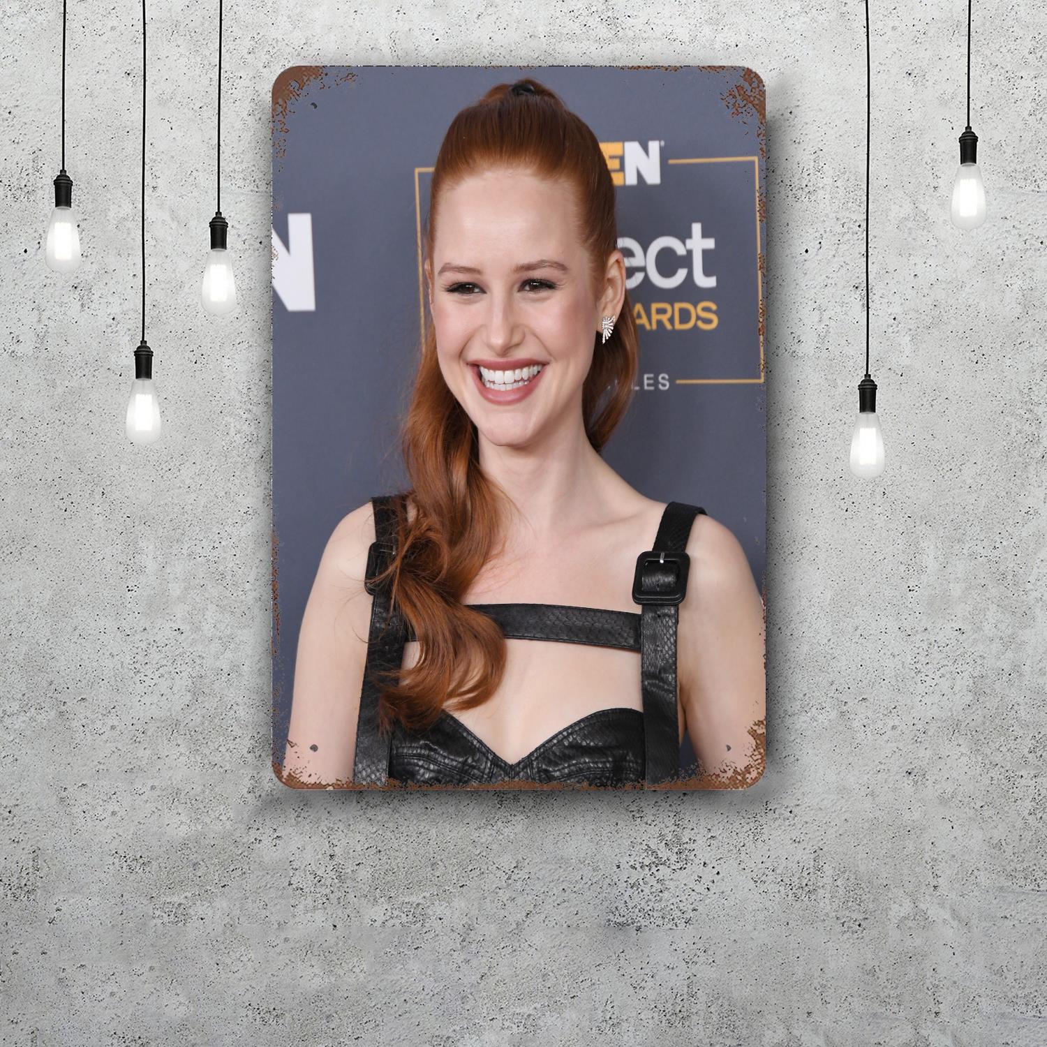 madelaine petsch actor Decor Poster Vintage Tin Sign Metal Sign Decorative Plaque for Pub Bar Man Cave Club Wall Decoration 20x30cm（7.8x11.8inch）