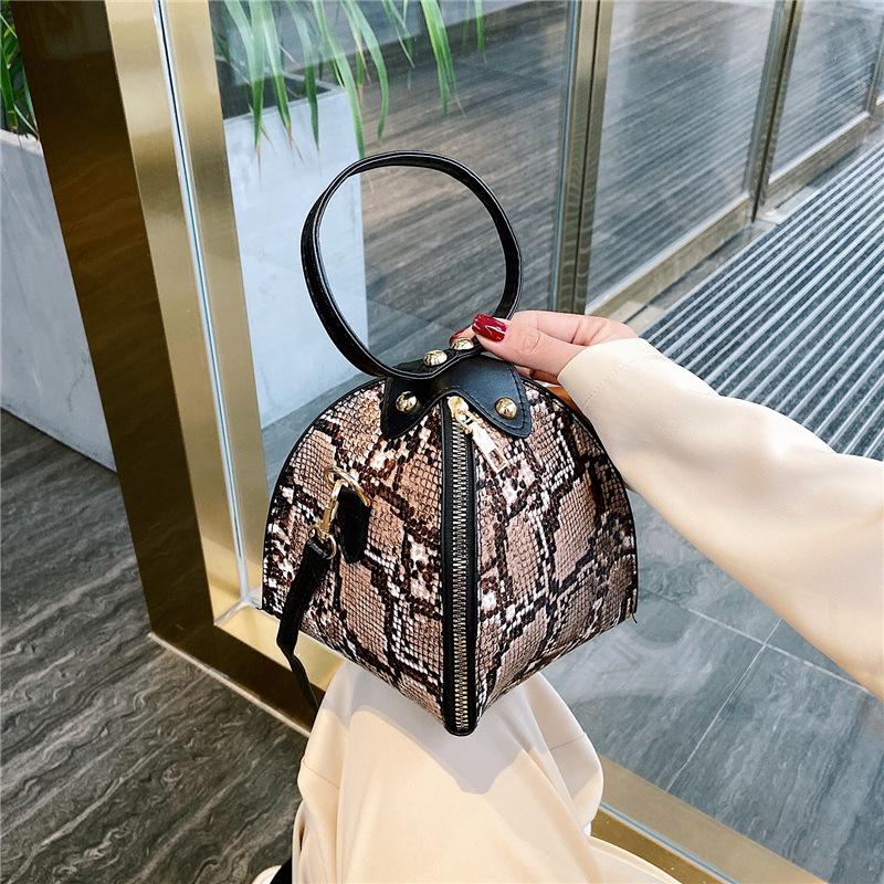 ins fashion leopard print triangle bag Korean version of the new portable women's bag trendy women's shoulder messenger mini bag