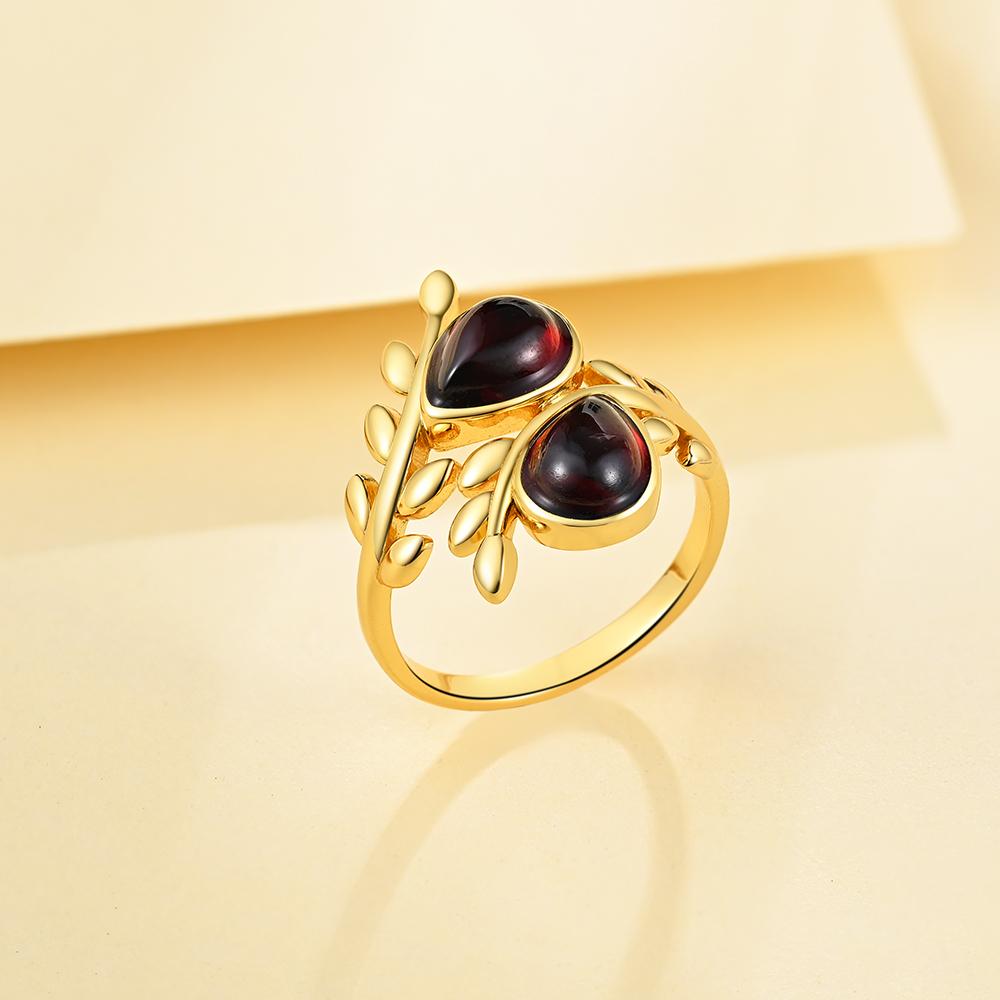 New Natural Garnet Gemstone Fancy Leaves Style Adorable Silver Ring for Women Engagement & Special Occasion Luxury Jewelry Gift