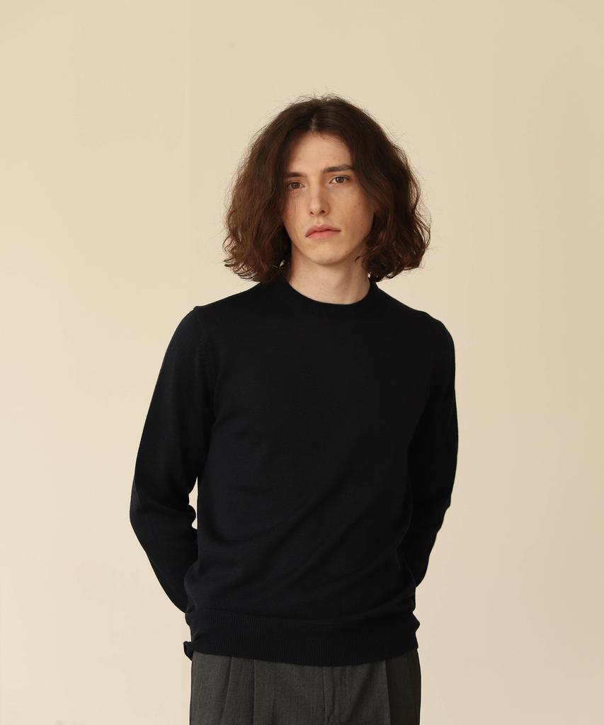 BELLIEF Wool Soft Round Neck Knit (Navy)