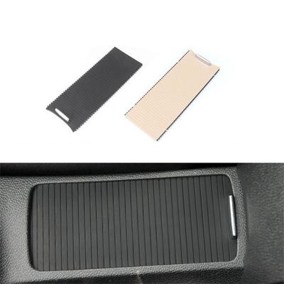 Drikkeholderdeksel for midtkonsoll i bil Skyverulledeksel For MK6 MK5 5KD862531 Vannkoppholdergardin Biltilbehør