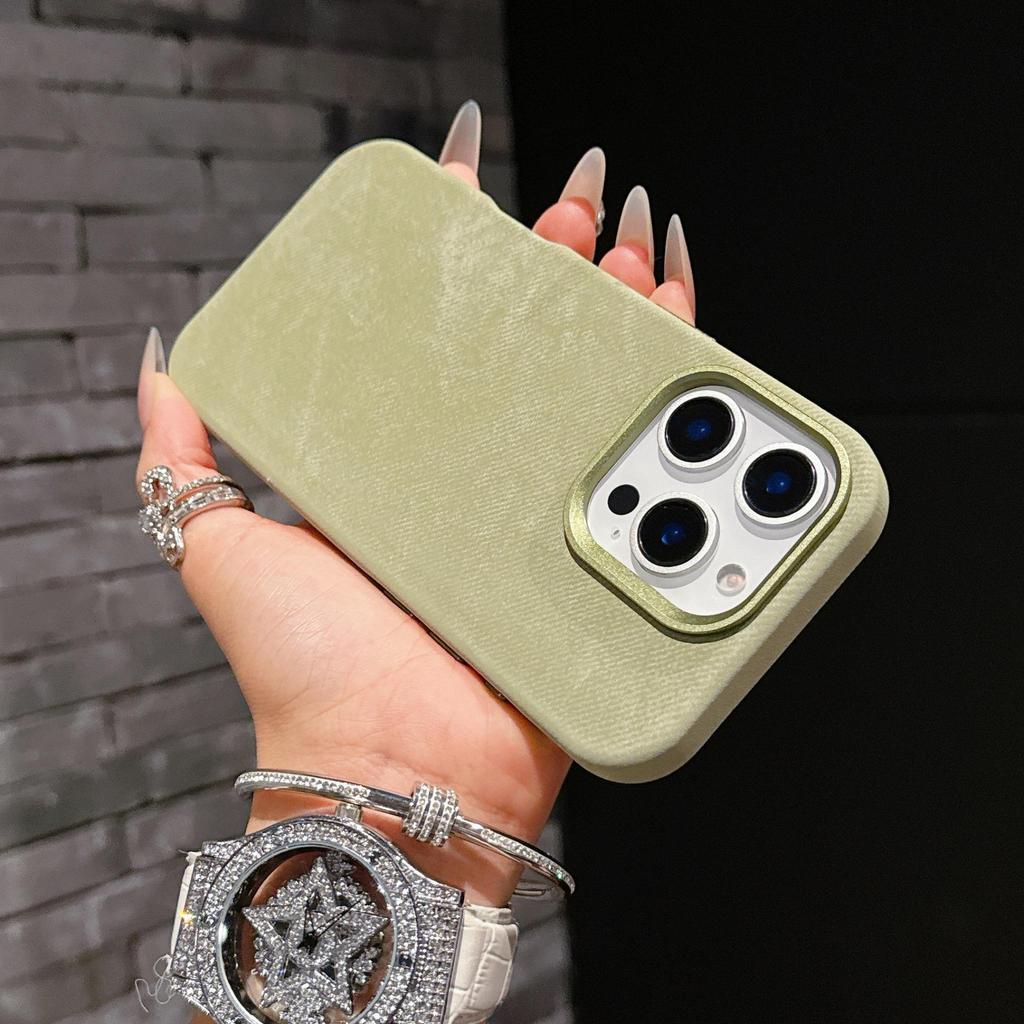 iPhone 16 Pro Max Case: Full Coverage Flannel with Metal Lens & Electric Melt Buttons