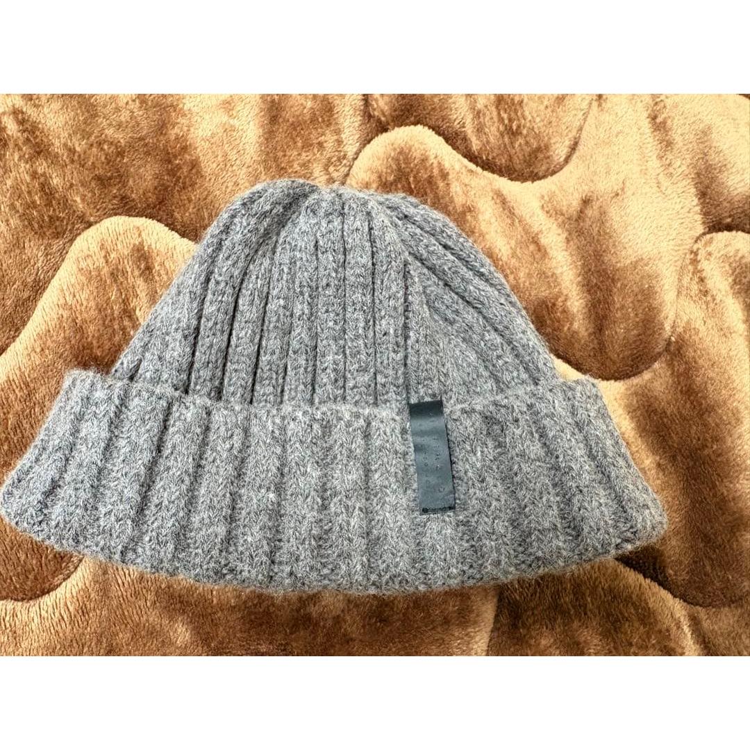 Used VICTIM&COCA4LA gray knit hat