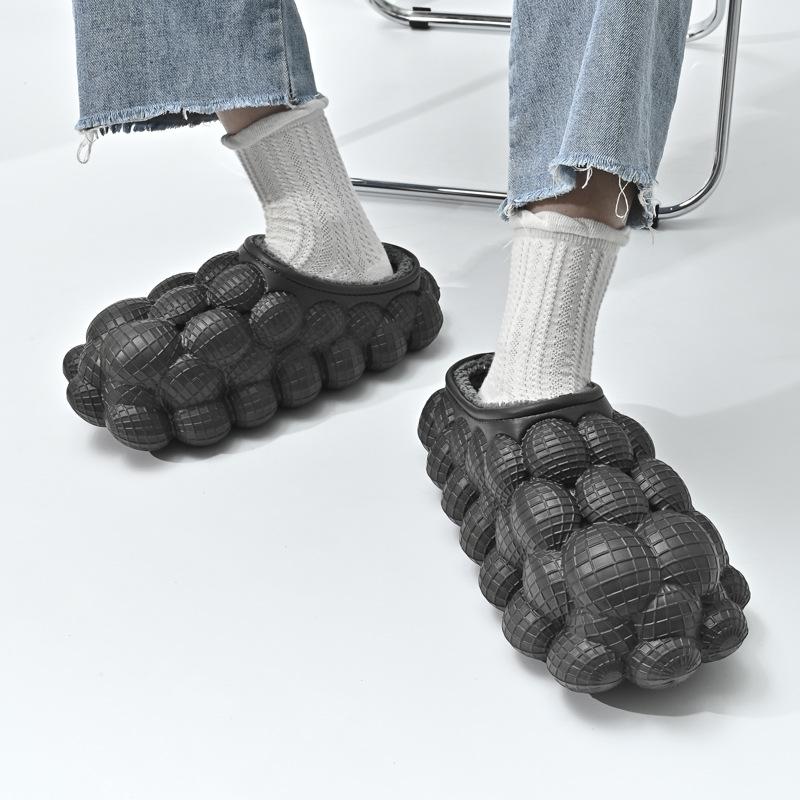 Mode Neu 2024 Damen Wasserdichte Baumwollpantoffeln Niedliche Litschi-Bläschen Winterwarme Schuhe Weiche EVA Anti-Rutsch Paare Zuhause Straßen-Sandalen