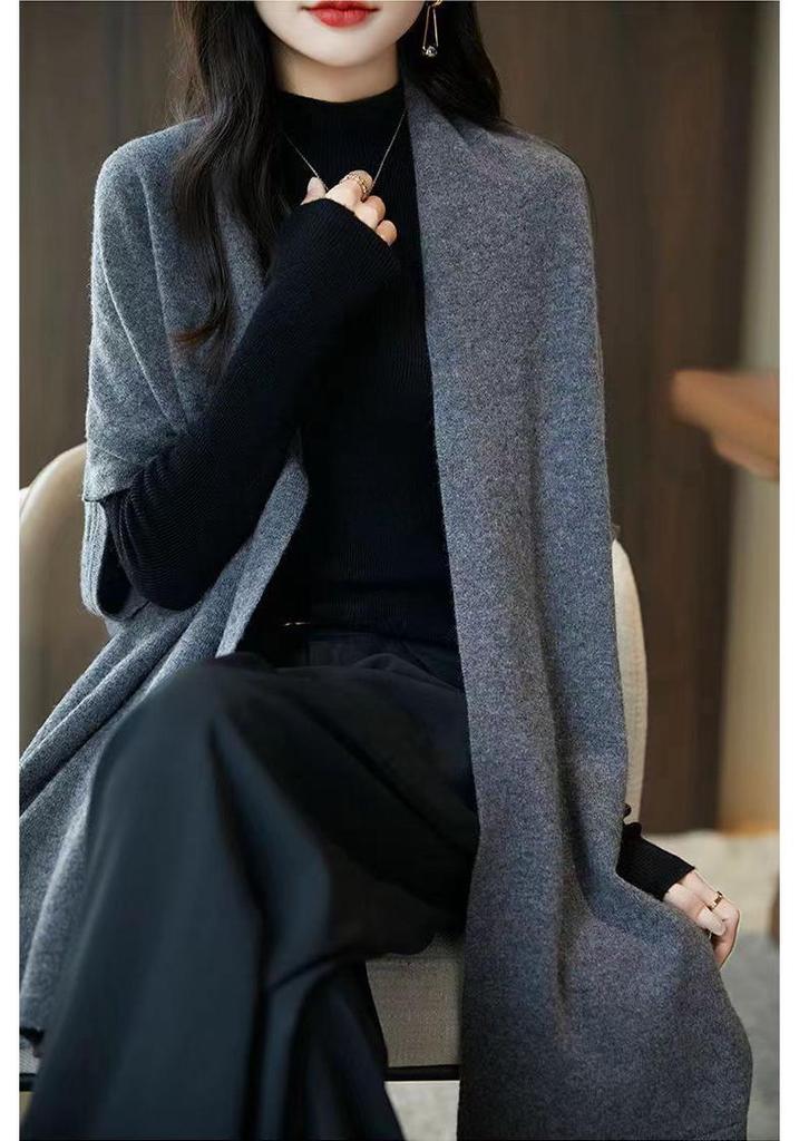 2025 Fall/Winter 100% Wool Batwing Sleeve Women's Knit Cardigan Sweater Shawl Coat
