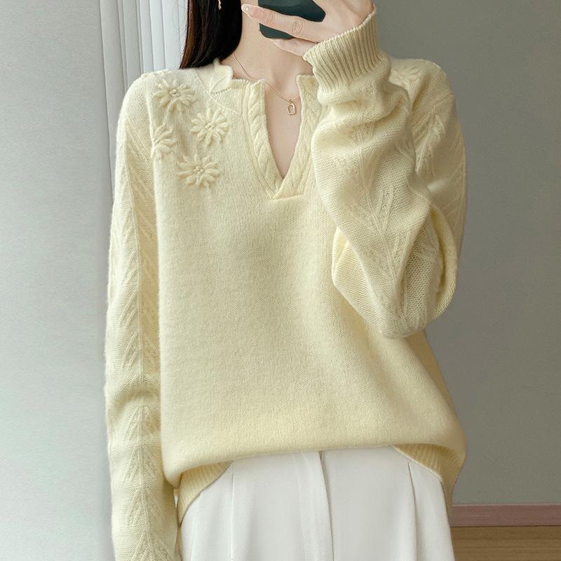 Design Sense Hook-Up Pullover Soft Waxy Wool Sweater Women'S Autumn And Winter New Semi-Open Neck Loose Long-Sleeved Fashion Knitted Sweater