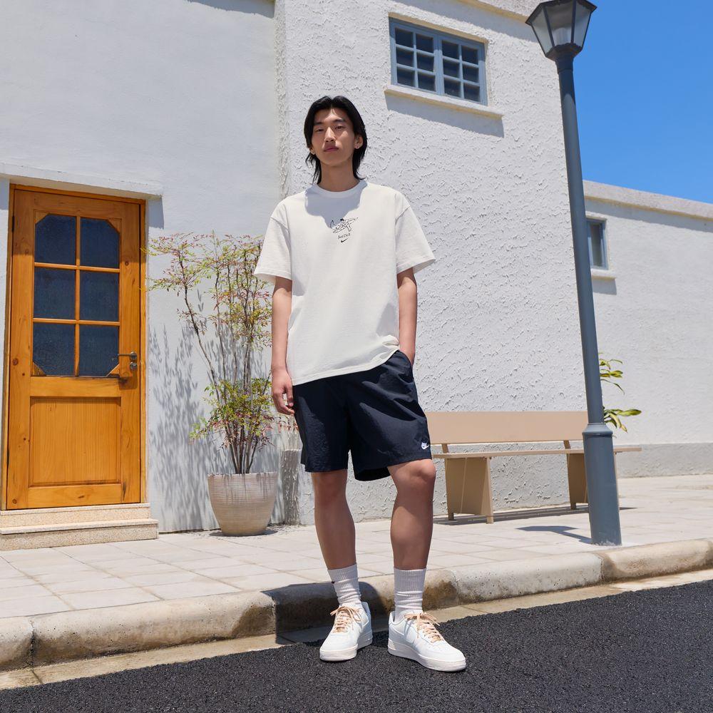Nike Sportswear T Shirts Men's Sail White Crew Neck Moderate