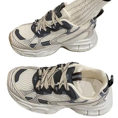 2024 neue Mädchen-Freizeit-Joker-Mesh-Sneaker sind bequem und atmungsaktiv, mit runder Spitze und erhöhten Laufschuhen
