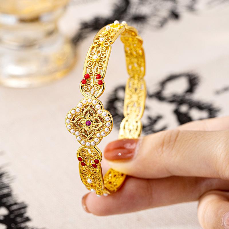 Ethnic Style Hollow Palace Bracelet Trendy High-end Jewelry Bracelet