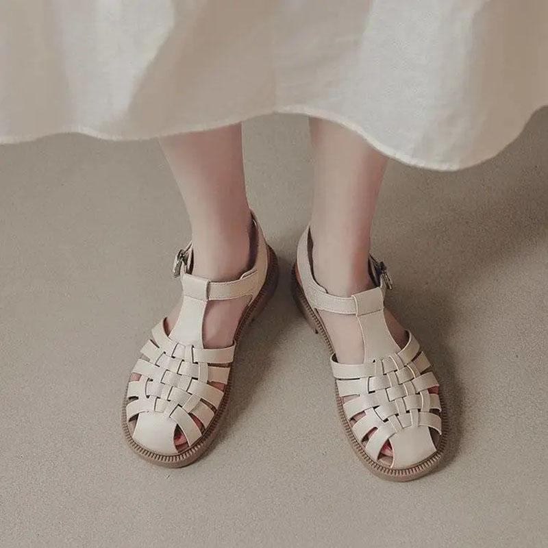 Damesandaler Sommer Flate Sko Rund Tå Hul Strikkede Damesko Med En Linje Spenne Komfortable Tykke Hæler Temperamentsandaler