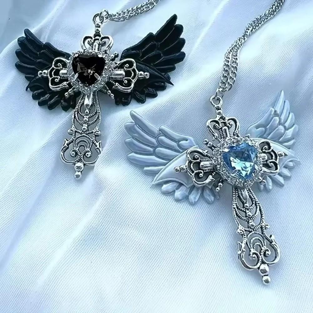 Faux Zirconia Pendant Necklace Gothic Wings Heart Shaped Necklace  Valentine's Day Gift