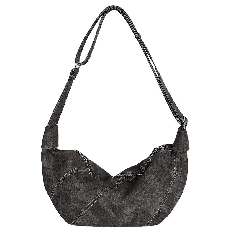 

Large capacity matte shoulder bag women s autumn and winter new pleated dumpling bag retro casual messenger bag commuter tote bag чорний