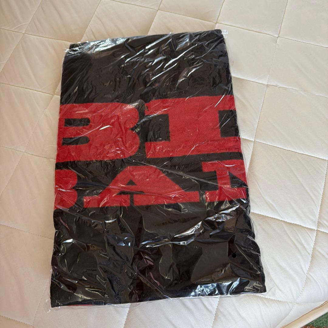 

[USED] BIGBANG logo towel